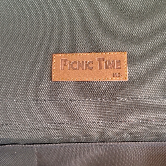 💚 Picnic Time Inc. Wicker & Green Picnic Basket — Excellent Condition, NWOT - Picture 6 of 14